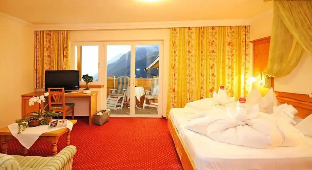 Люкс Hotel Fürstenhof