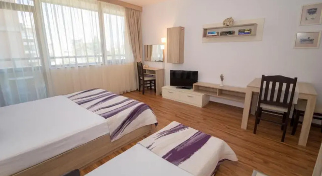Двухместный номер Standard с балконом South Beach Apartment