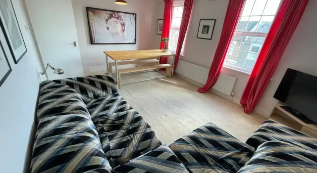 Modern & Cosy 1 Bedroom Top Floor Flat in East Dulwich