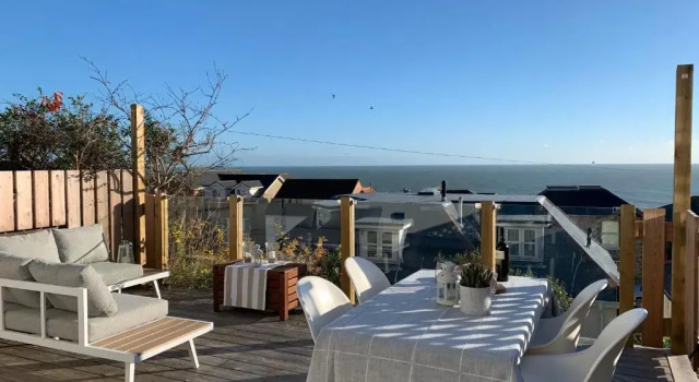 Коттедж 28 North, Stunning Costal home with Generous Ferry Reduction