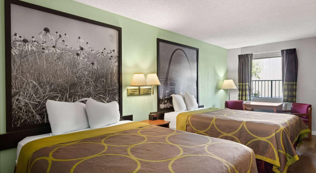 Super 8 by Wyndham Branson - Shepherd of the Hills Exwy, Забронировать Отель Отели Table Rock Lake с парковкой, Парковка