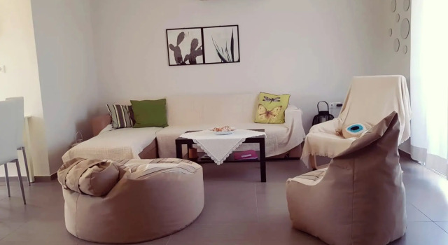 Gennadi Serenity House -beachfront Villa, Забронировать Вилла Отели Геннади с парковкой, Парковка