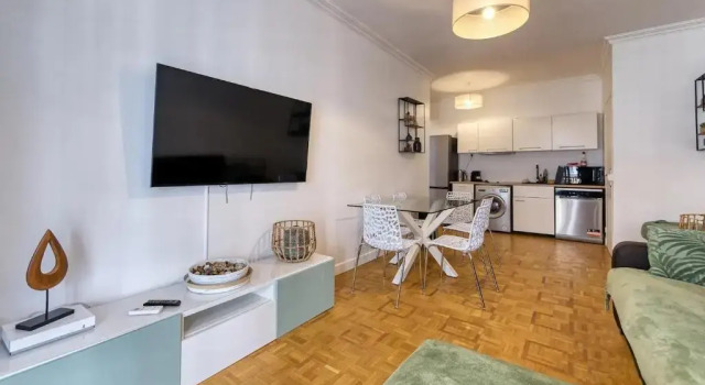 Апартаменты BH - LE BEETHOVEN - 6 people ,3 Room, Luxurious