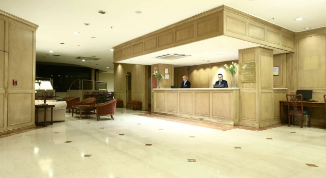 Cyan Américas Towers Hotel, Забронировать Отель Буэнос-Айрес провинция Буэнос-Айрес, рядом с Центр культуры Реколетта