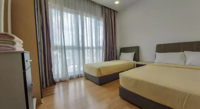 Regalia Residence KLCC View by iLuxHome, Забронировать Апартаменты/квартира Отели Куала-Лумпура с бассейном, рядом с Станция монорельсовой дороги Медан-Туанку, Бассейн