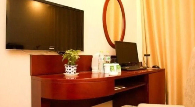 Двухместный номер Standard GreenTree Inn ShanDong LinYi YiShui County Angel Garden Express Hotel