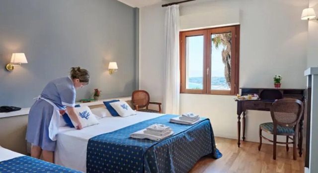 Трёхместный номер Standard Hotel Punta Nord Est