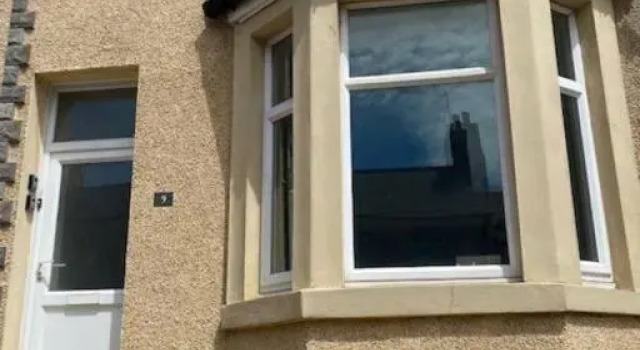 Stunning 3 Bed Holiday Home in Barry by Propertri, Забронировать Отель Барри Vale of Glamorgan