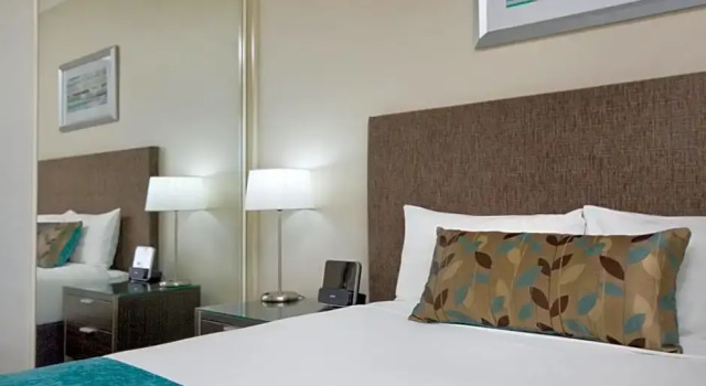Люкс c 1 комнатой Pacific Suites Canberra