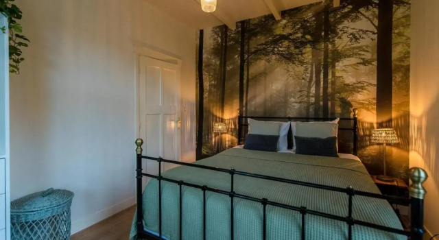 De Klokkenluider, Reserva ahora Hotel Hollum 
