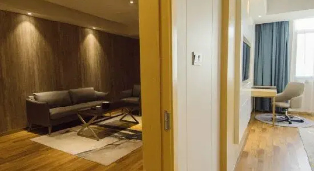 Люкс Deluxe Riviera Hotel Ningbo