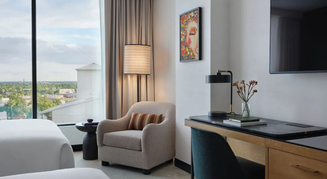 Четырёхместный номер Standard Kimpton Santo San Antonio - Riverwalk by IHG