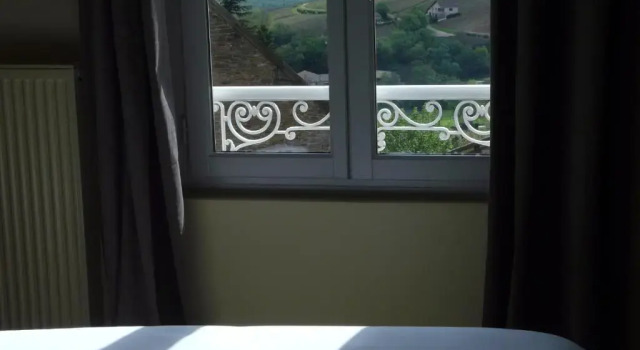 Номер Standard Hôtel Courtille de Solutré