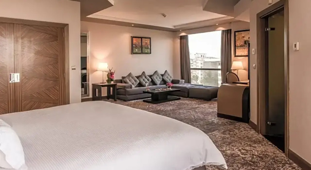 Номер Premium Kenzi Tower Hotel