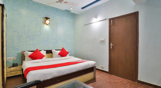 OYO 27689 Hotel Haveli Inn, Book Hotel Gandhinagar Gujarat