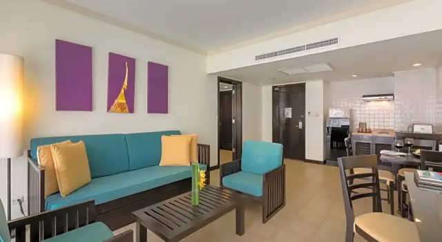 Двухместный люкс Premium c 1 комнатой с видом на сад Centara Kata Resort Phuket