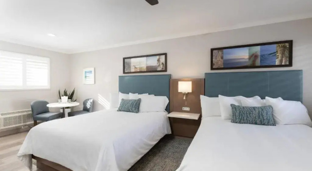 Двухместный номер Deluxe Marina Beach Hotel