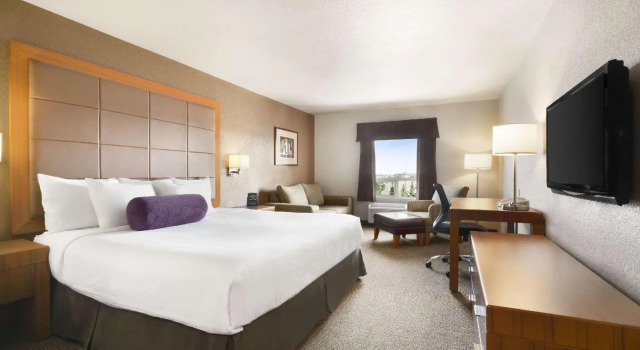 Двухместный номер Standard Prairie Crest Calgary Airport by IHG