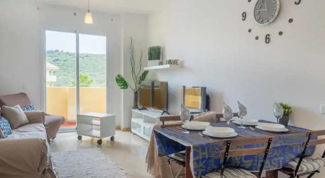 2263 - Beautiful apt close from beach