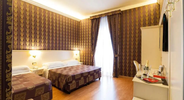 Standard Annex Triple room Relais Trevi 41