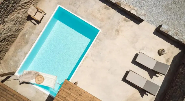 Niva Pool Suites, Réserver Hôtel Hôtels à Kythnos avec piscine, Piscine