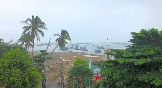 Двухместный номер Standard Lê Tùng Hotel - Vạn Giã