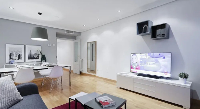 Ayala Apartment by FlatSweetHome, Забронировать Апартаменты/квартира Отели Мадрида с парковкой, рядом с Веласкес, Парковка