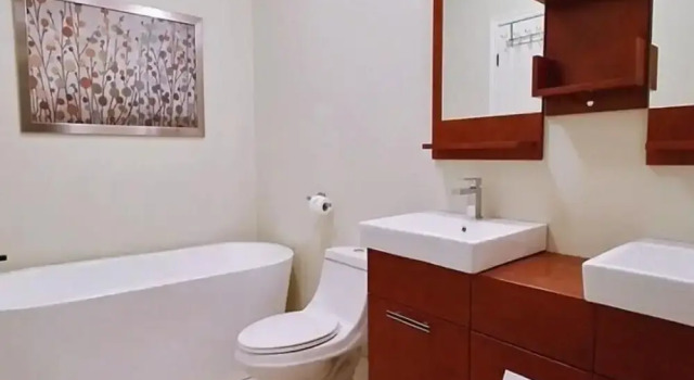 Konfor oda Champlain Condo 202