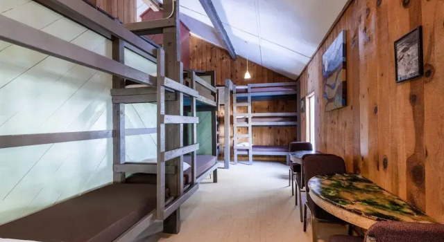 Кровать в общем номере (женский номер) Clair Tappaan Lodge
