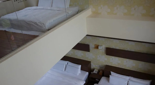 Footprint Inn