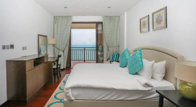 Luxury residential apartments located in Anantara area , pool , beach , free parking