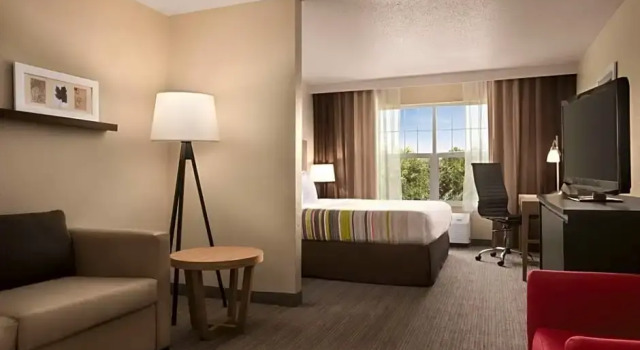 Двухместная студия Country Inn & Suites by Radisson, Cottage Grove, MN