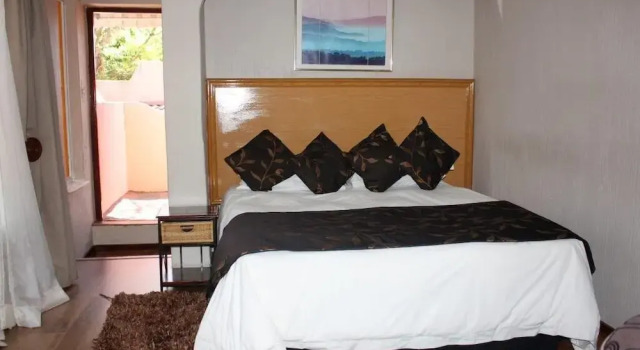 Номер Comfort Eagles Nest Lodge