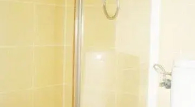 Hostal Santel, Забронировать Отель Саламанка Salamanca Province, рядом с Церковь Сан-Маркос