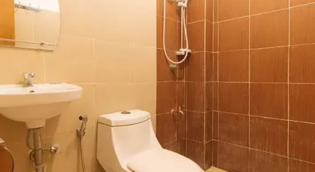 Люкс RedDoorz @ Alquiza Residences Paranaque