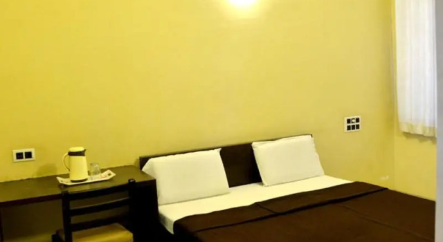 Pandharinath Lodge