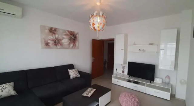 Apartment Lukrecija
