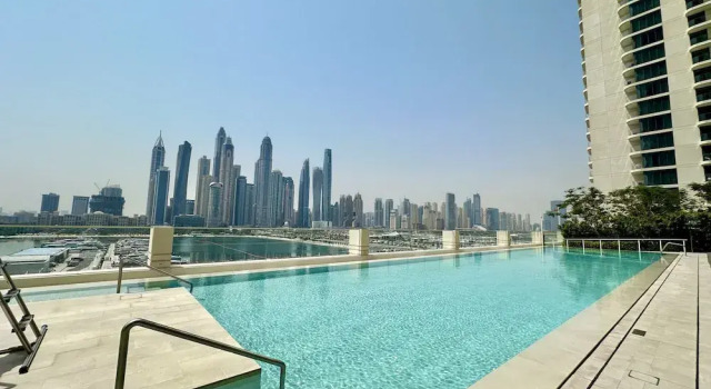 Апартаменты Serene 1BR w Private Palm View Balcony