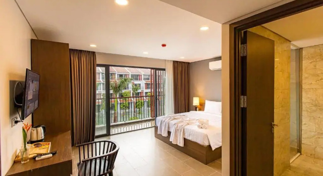 Двухместный номер Deluxe с балконом Bayya Hotel Phu Quoc