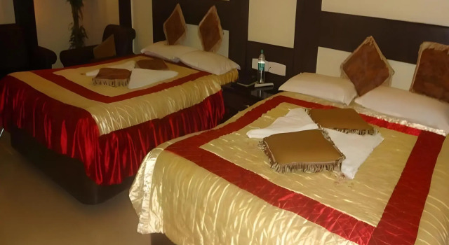 Capital O 12811 Hotel Sree Murugan, Забронировать Отель Отели штата Тамилнада с завтраком, Завтраки