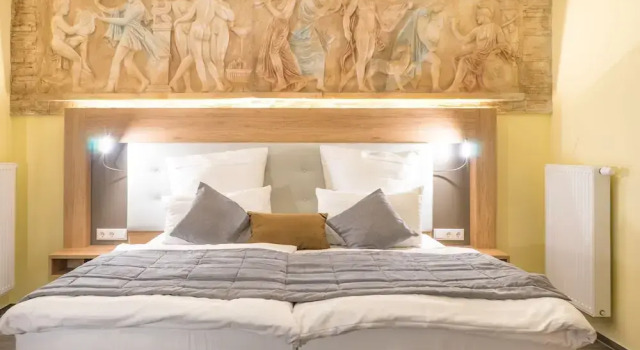 Трёхместный номер Deluxe Hotel & Restaurant Sparta