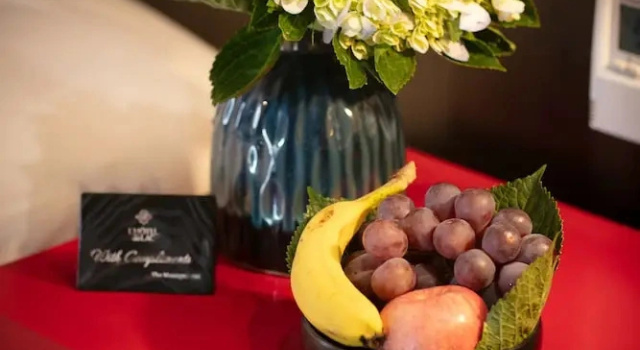 Номер Deluxe с балконом HOTEL du LAC Hanoi