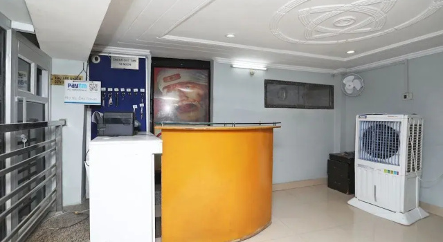 Spot On 40652 Hotel Sai Niwas