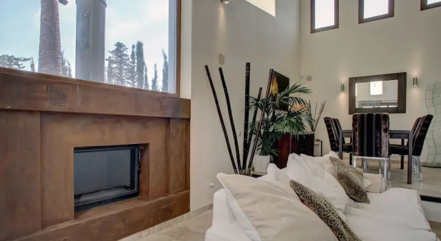 Villa Sofía Golf 15 Min From Puerto Banús, Забронировать Вилла Коттеджи Эстепона, Коттедж
