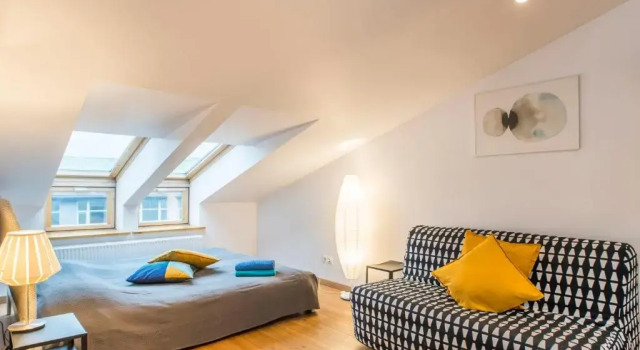 Central 2-level Penthouse with Terrace and free parking, Забронировать Апартаменты/квартира Рига Видземе, рядом с Порт Риги
