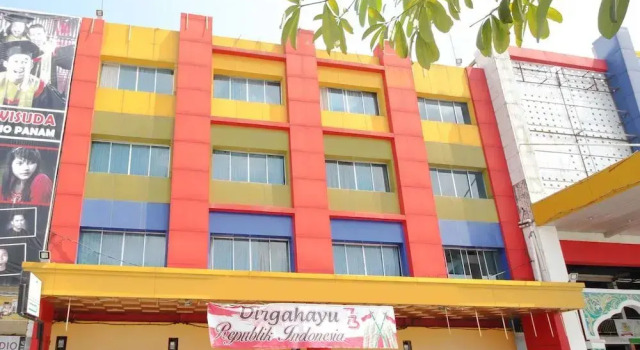 Airy Eco Tampan HR Soebrantas KM 12.5 Pekanbaru, Rezerwuj Hotel Pekanbaru Sumatra