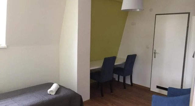 Кровать в общем номере Hostel Marmota