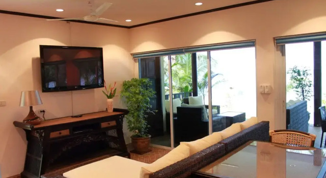 Coconut Laguna Villas