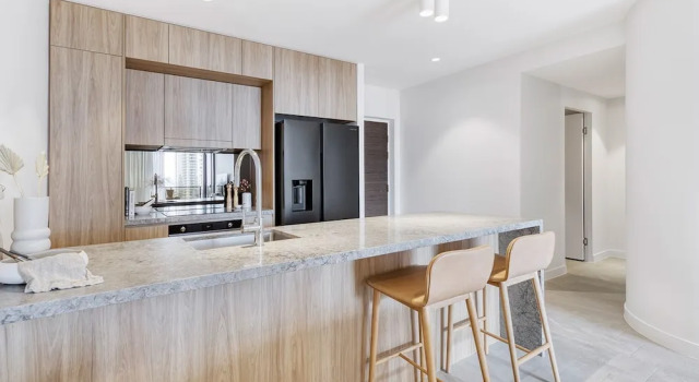 Апартаменты Standard с 3 комнатами с балконом и с видом на океан Encore Broadbeach - Official