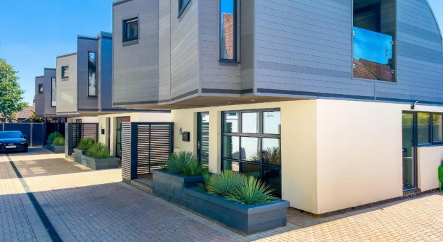 Green Mews 3 By My Getaways, Забронировать Отель Отели Исторического графства Суссекса с парковкой, Парковка